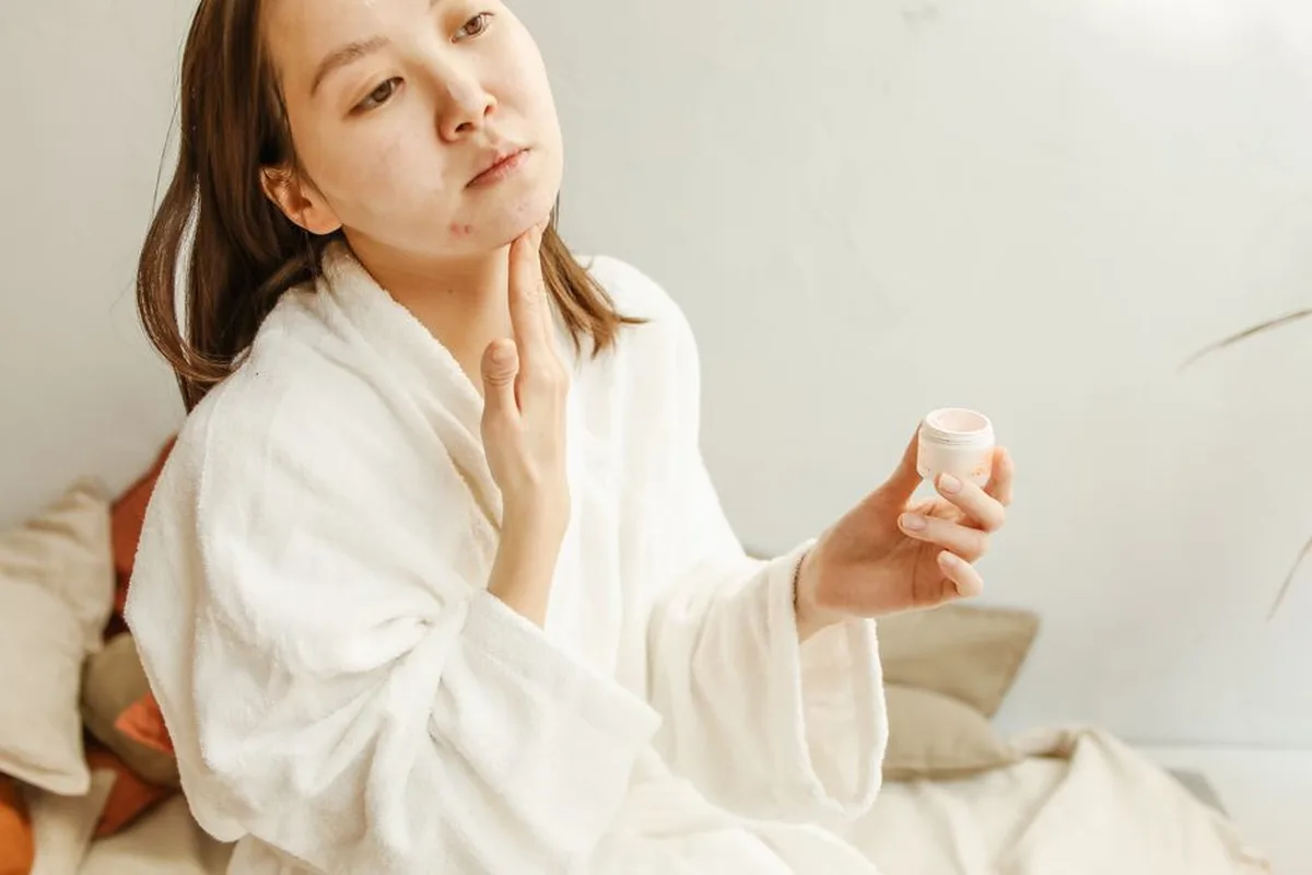 PRP (huyết tương giàu tiểu cầu) trị sẹo rỗ là gì? Khi nào nên kết hợp?
