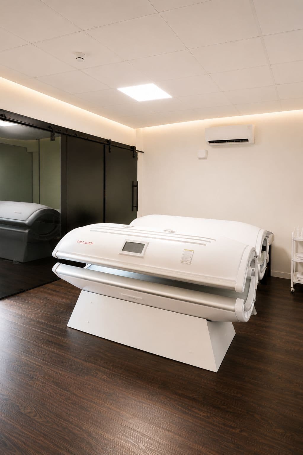 Phòng trị liệu ánh sáng collagen BonBoz Clinic