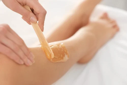 Giải đáp chi tiết: Wax lông nách có bị thâm không và cách wax an toàn 5 Cách wax lông nách tại nhà giúp giảm nguy cơ thâm nách